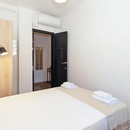 Guestready - Valencia's Sushine Terrace Apartament